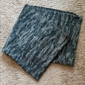 Lululemon Athletica Gray Camouflage Pants